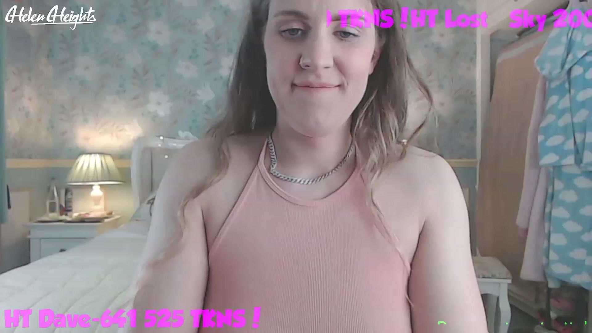 Gallery image thumbnail from Helen_Heights's myfreecams stream on, 04/21/2023, 01:57 image 8 of 20