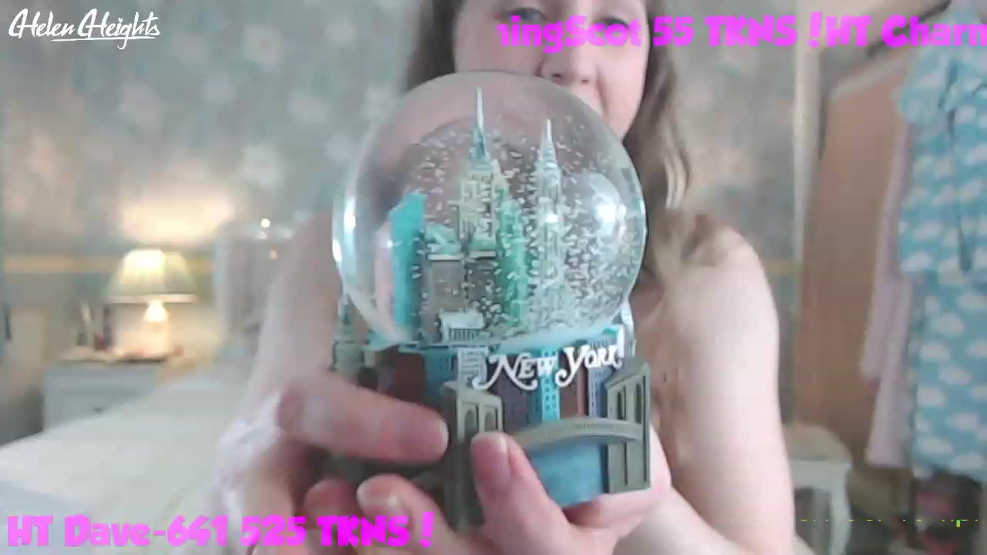 Gallery image thumbnail from Helen_Heights's myfreecams stream on, 04/21/2023, 01:57 image 5 of 20