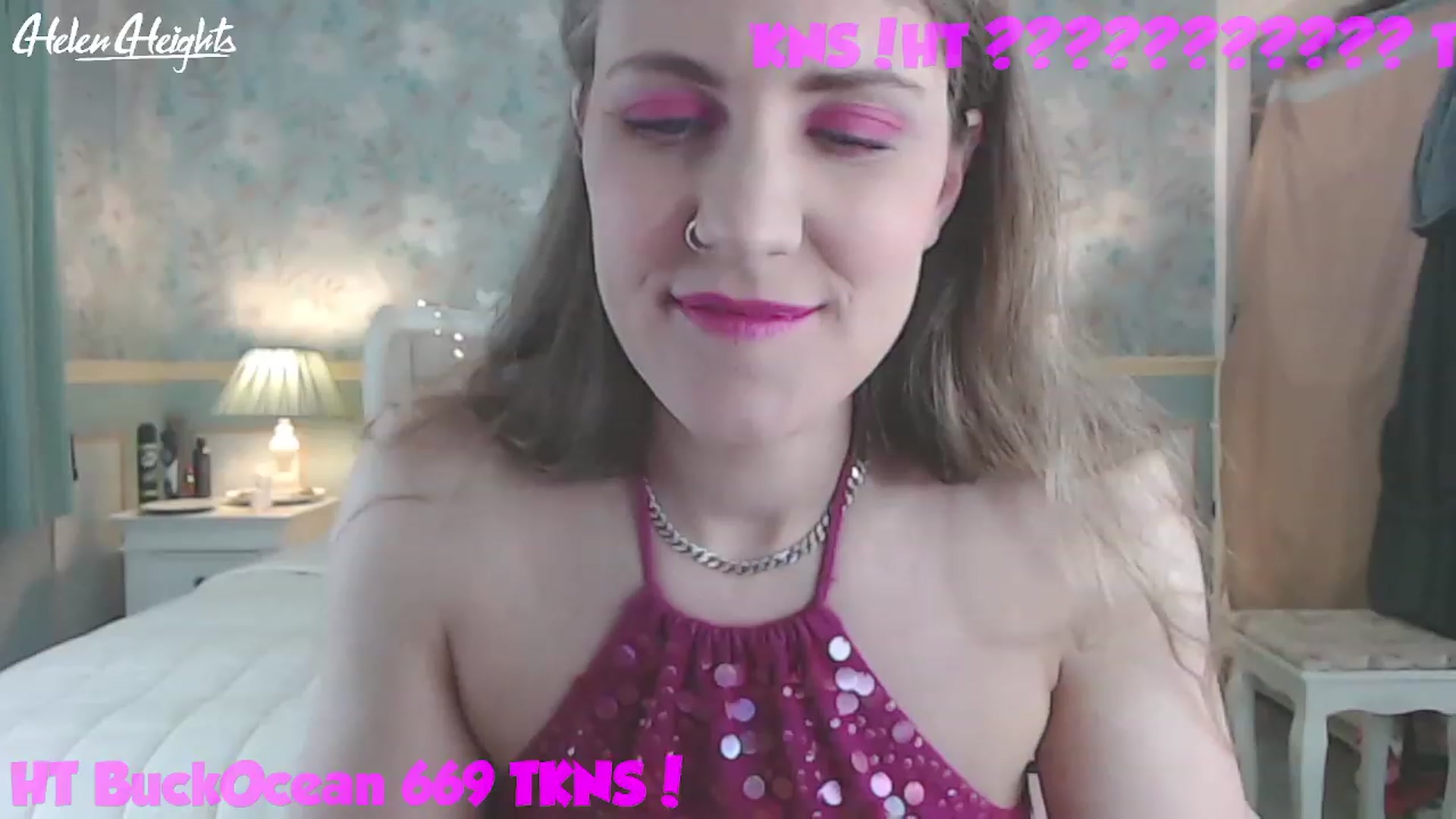 Gallery image thumbnail from Helen_Heights's myfreecams stream on, 04/25/2023, 24:03 image 19 of 20