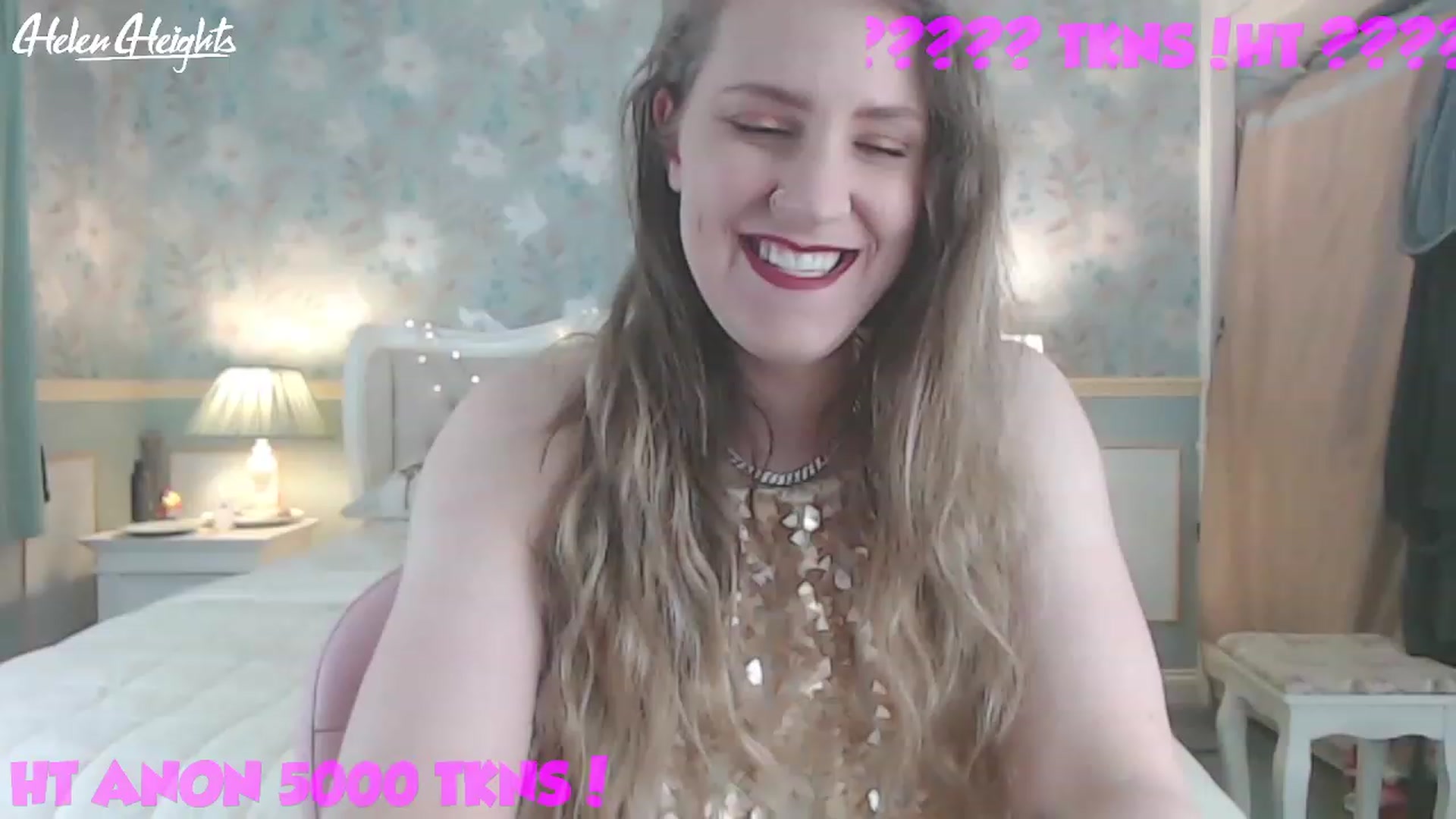 Gallery image thumbnail from Helen_Heights's myfreecams stream on, 04/26/2023, 24:04 image 9 of 20