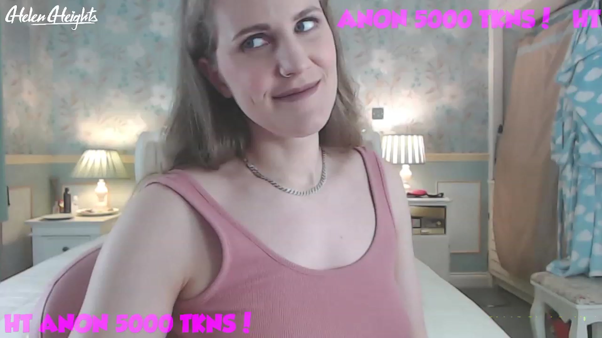 Gallery image thumbnail from Helen_Heights's myfreecams stream on, 05/12/2023, 02:10 image 14 of 20