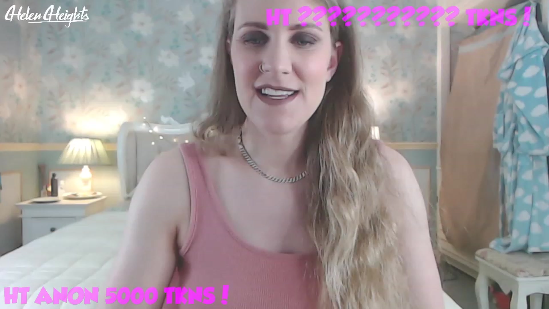 Gallery image thumbnail from Helen_Heights's myfreecams stream on, 05/12/2023, 02:10 image 1 of 20