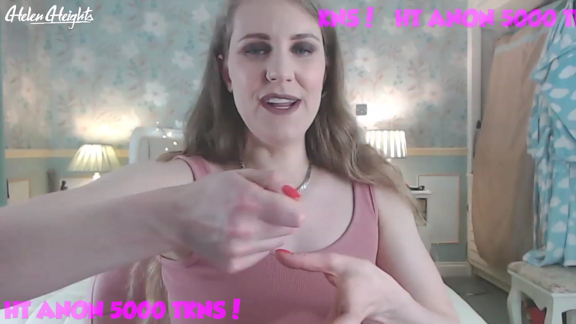 Gallery image thumbnail from Helen_Heights's myfreecams stream on, 05/12/2023, 02:50 image 14 of 20