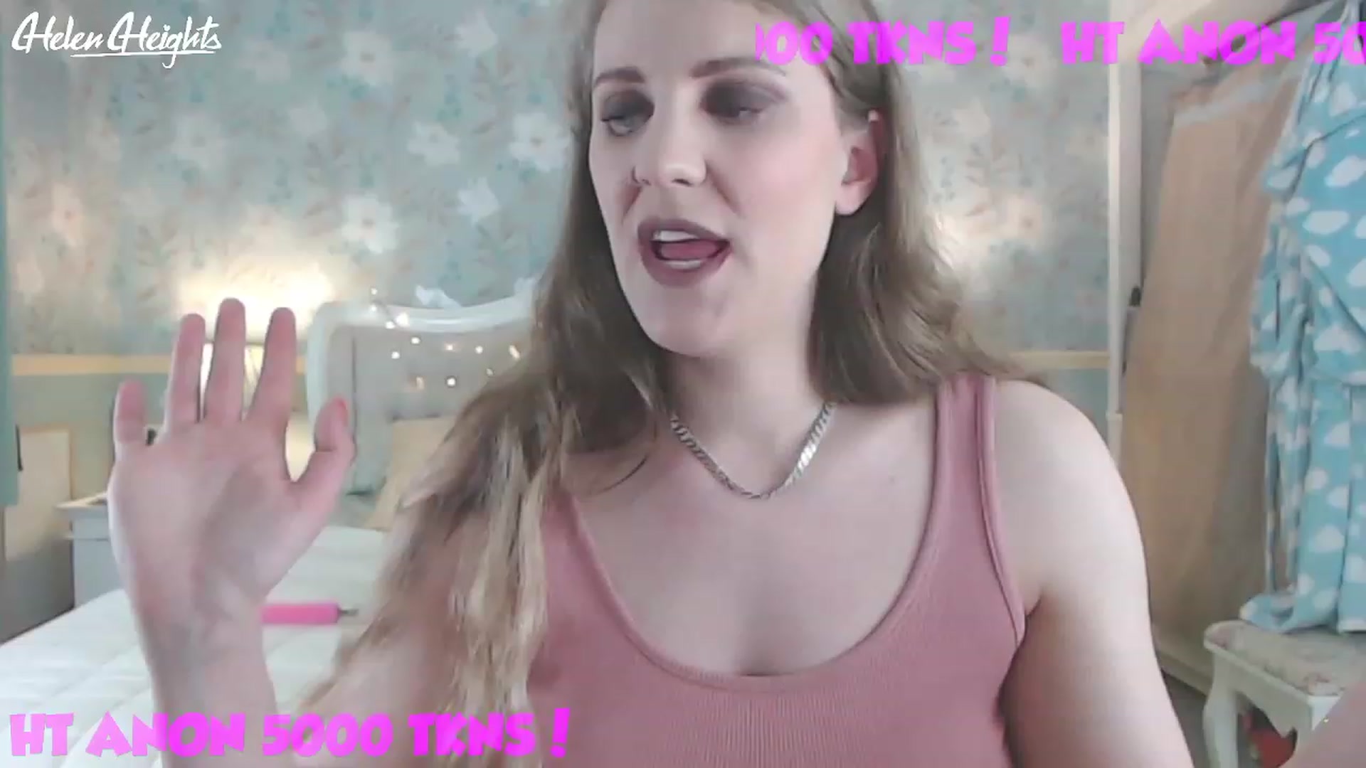 Gallery image thumbnail from Helen_Heights's myfreecams stream on, 05/12/2023, 02:50 image 20 of 20
