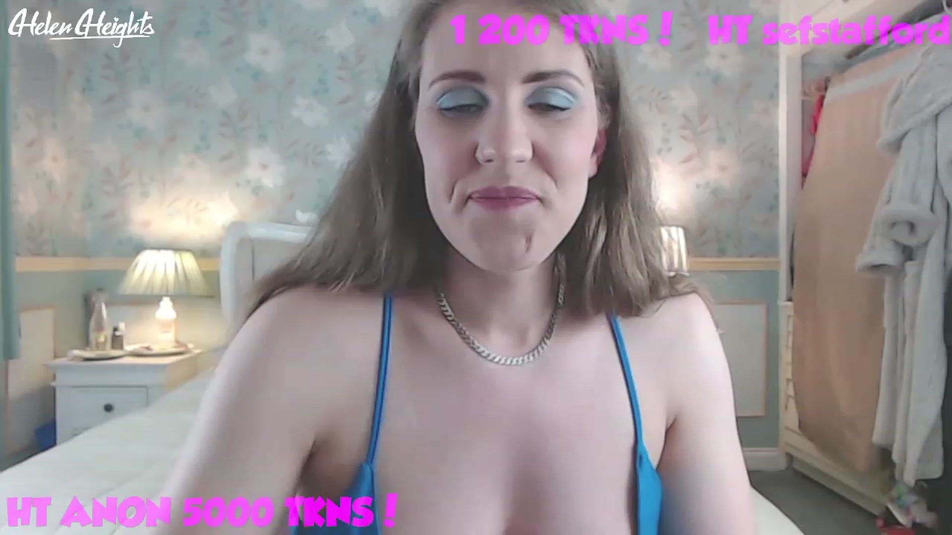 Gallery image thumbnail from Helen_Heights's myfreecams stream on, 05/19/2023, 01:58 image 20 of 20
