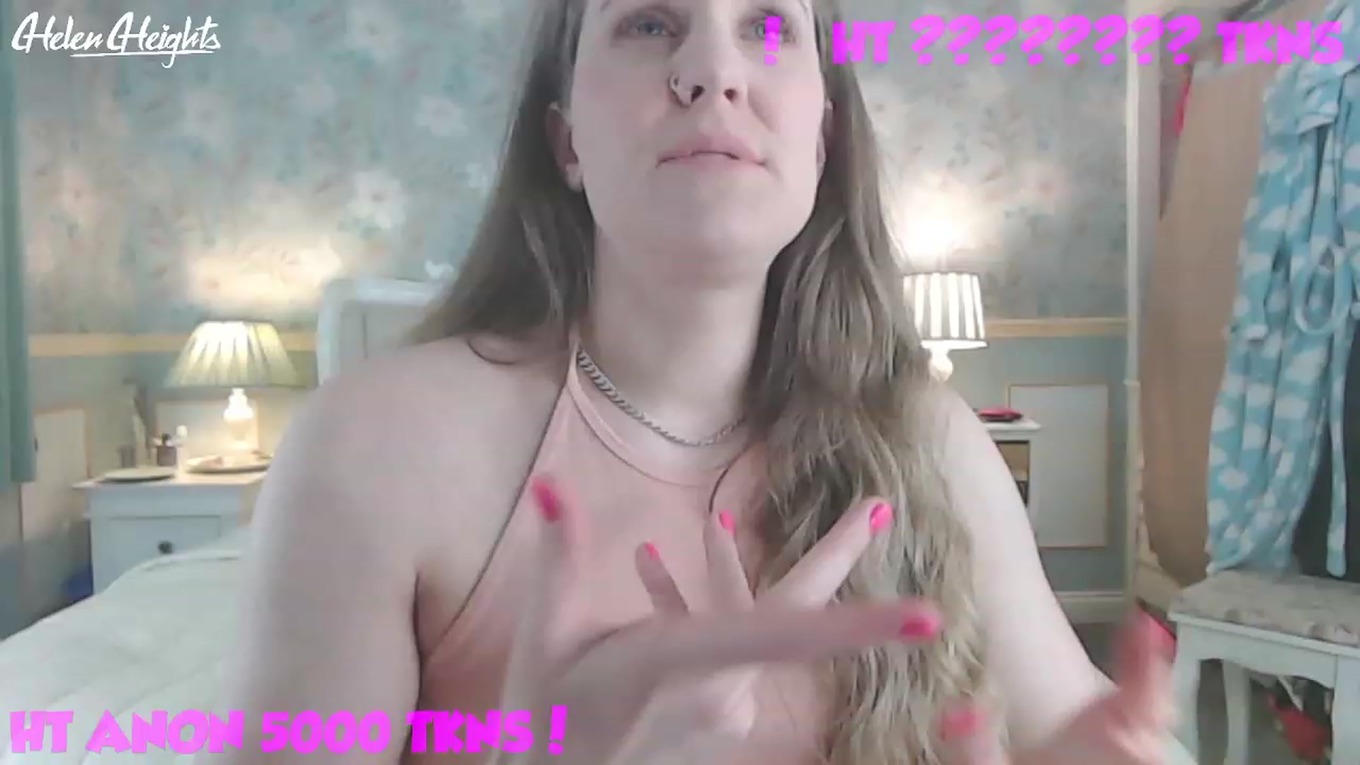 Gallery image thumbnail from Helen_Heights's myfreecams stream on, 05/27/2023, 01:34 image 1 of 20