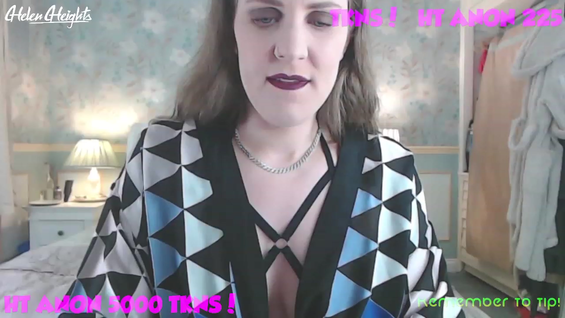 Gallery image thumbnail from Helen_Heights's myfreecams stream on, 06/01/2023, 24:01 image 10 of 20