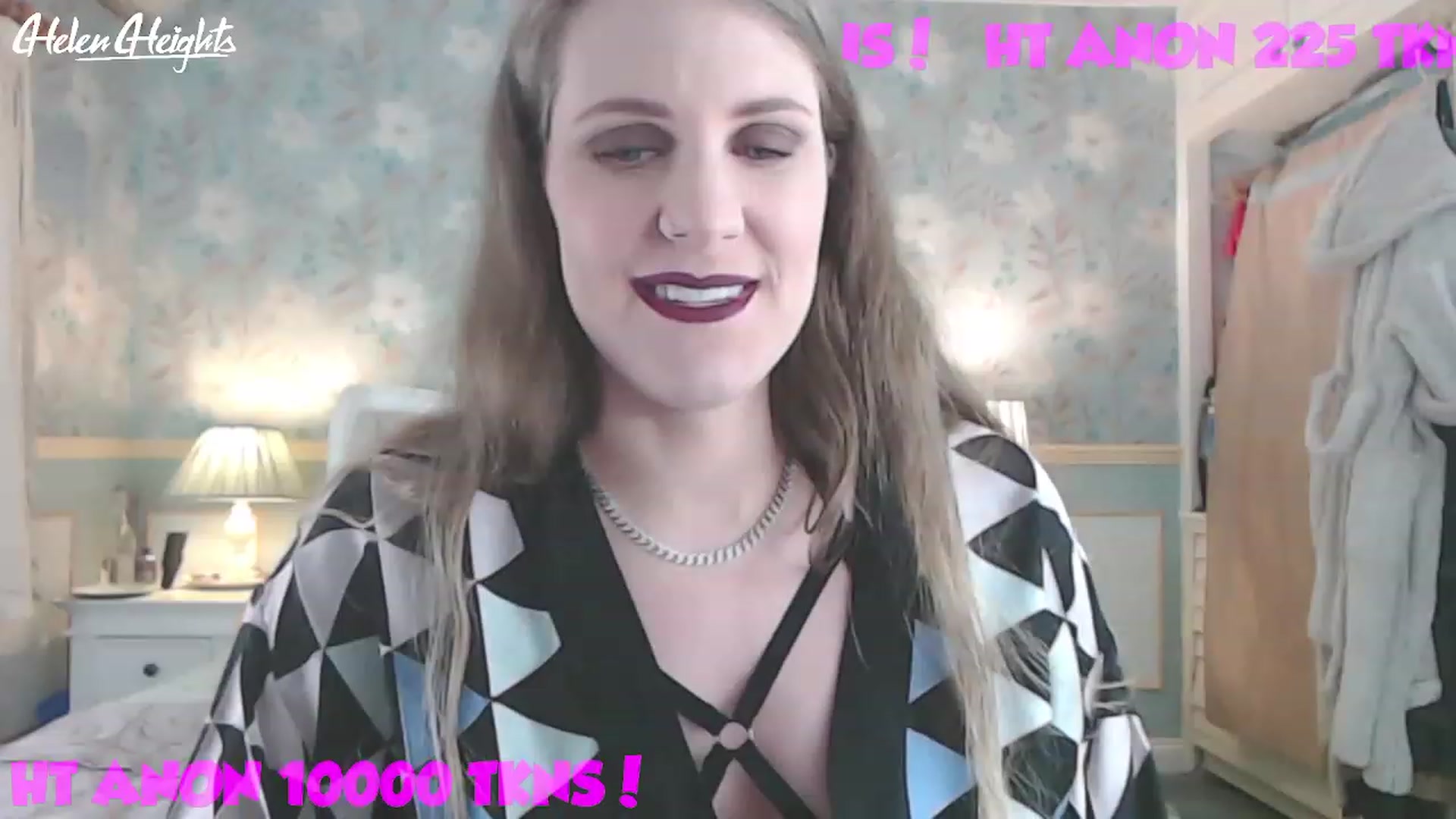 Gallery image thumbnail from Helen_Heights's myfreecams stream on, 06/01/2023, 24:01 image 20 of 20