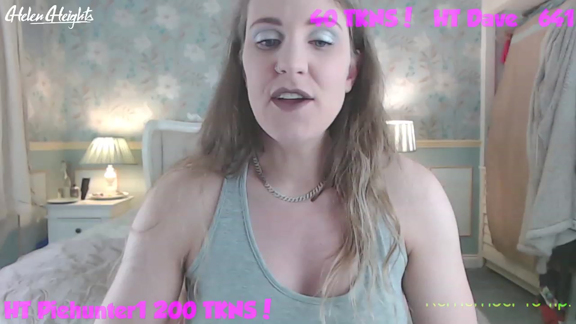 Gallery image thumbnail from Helen_Heights's myfreecams stream on, 06/03/2023, 01:44 image 7 of 20