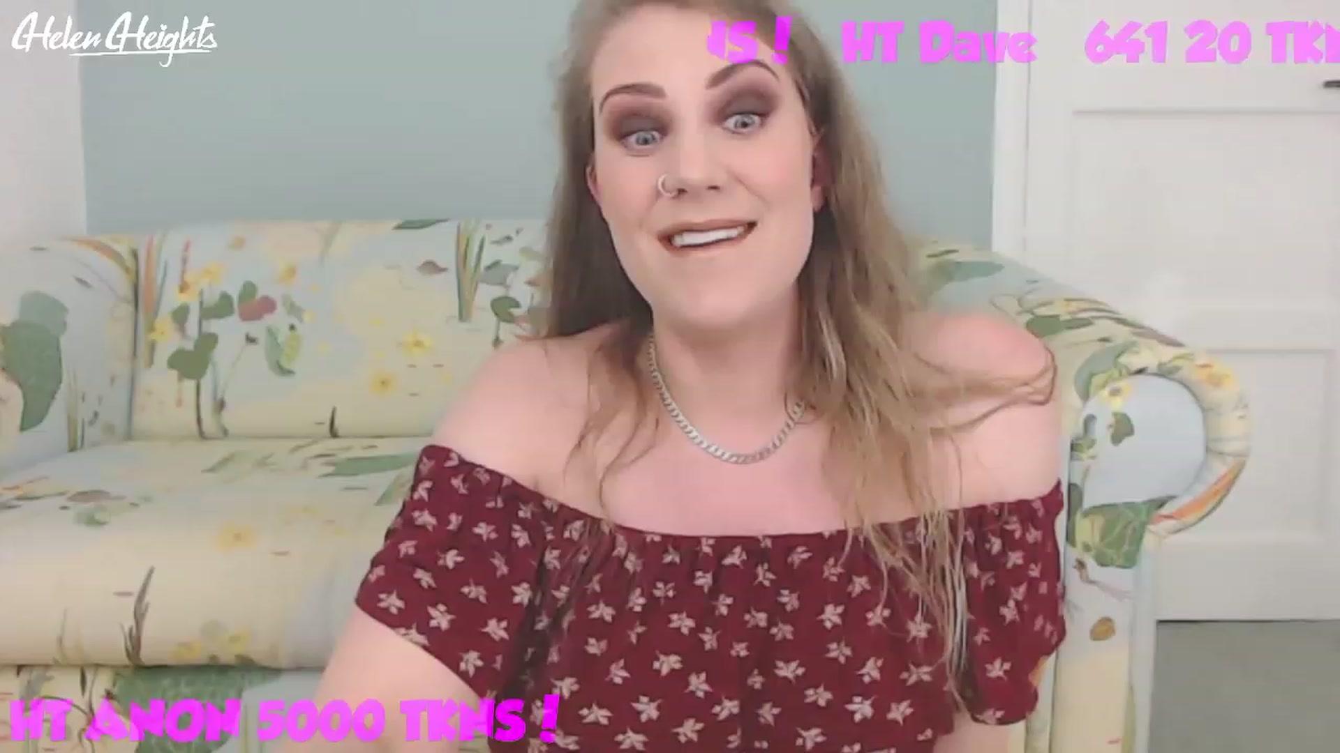 Gallery image thumbnail from Helen_Heights's myfreecams stream on, 06/23/2023, 24:14 image 8 of 20