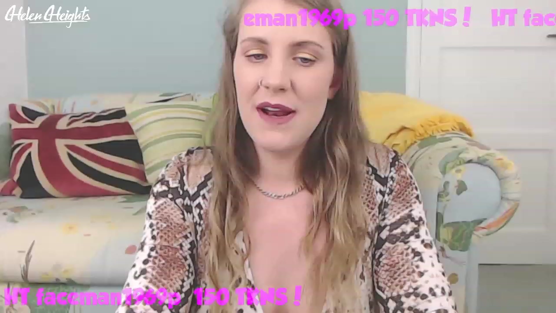 Gallery image thumbnail from Helen_Heights's myfreecams stream on, 07/04/2023, 01:02 image 13 of 20