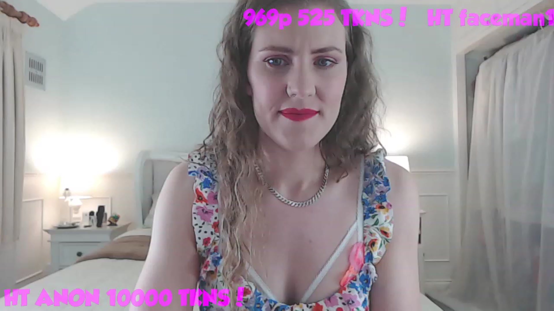 Gallery image thumbnail from Helen_Heights's myfreecams stream on, 03/16/2024, 23:38 image 6 of 20