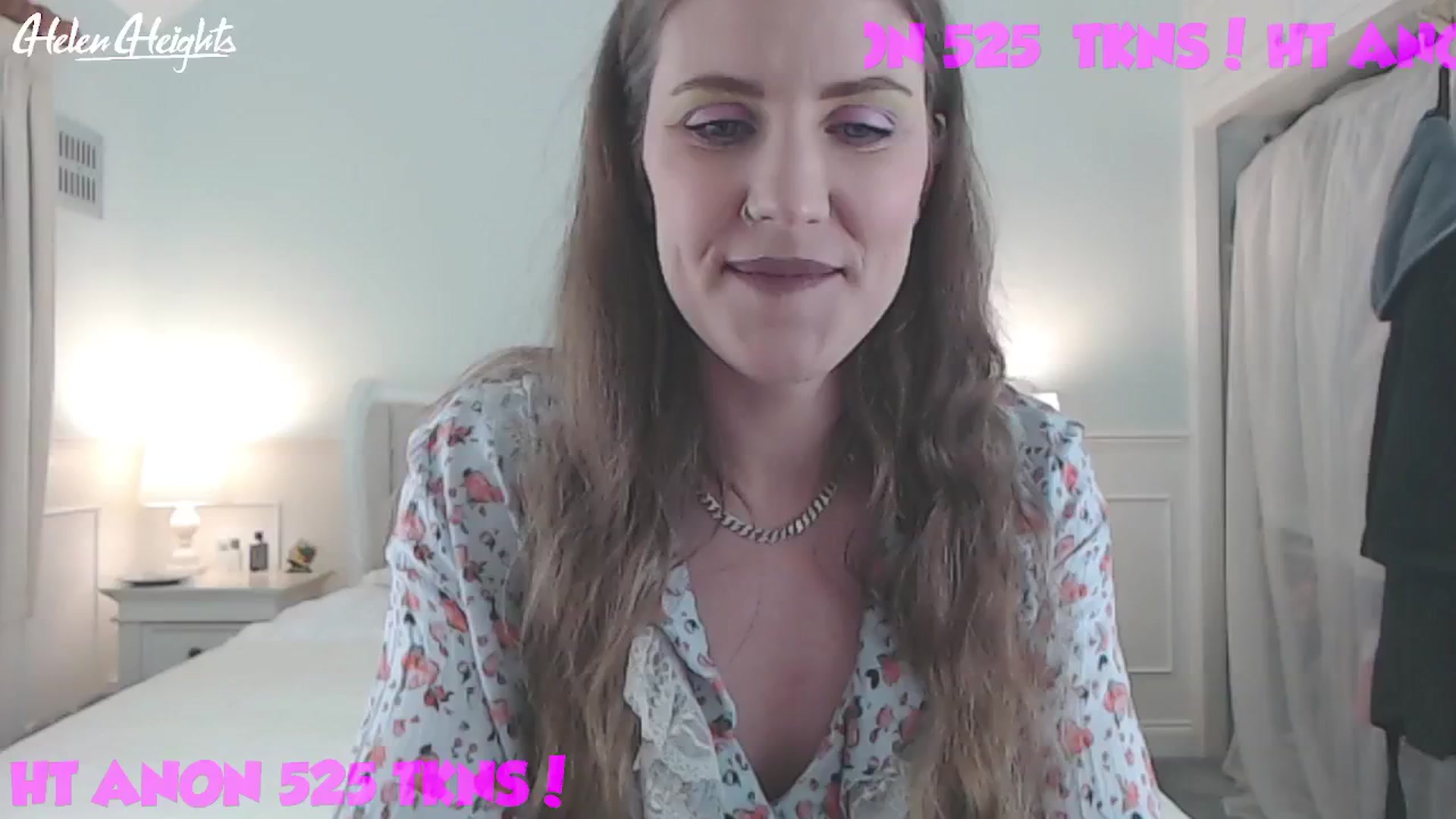 Gallery image thumbnail from Helen_Heights's myfreecams stream on, 04/27/2024, 23:15 image 6 of 20