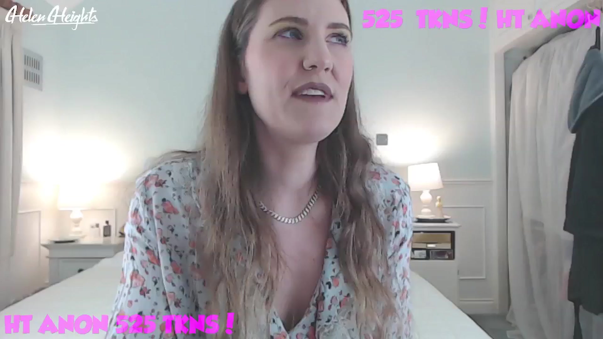 Gallery image thumbnail from Helen_Heights's myfreecams stream on, 04/27/2024, 23:15 image 5 of 20