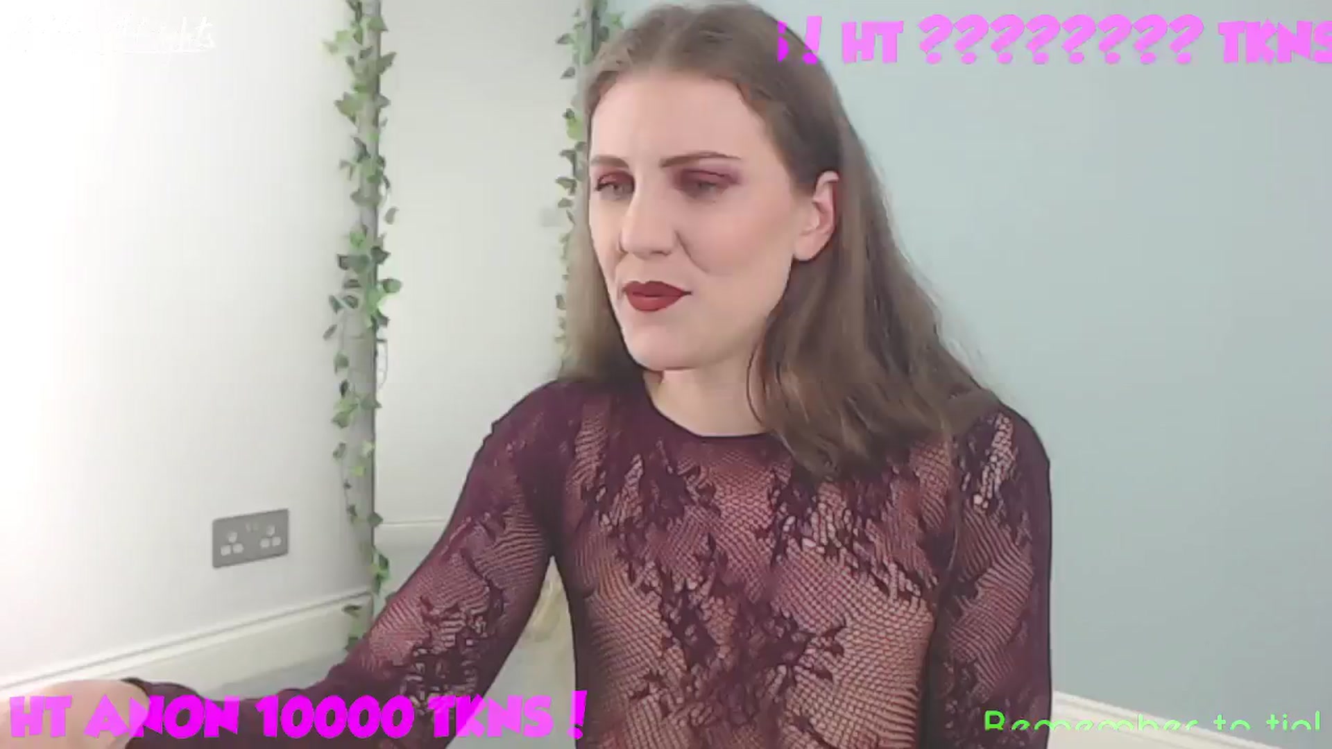 Gallery image thumbnail from Helen_Heights's myfreecams stream on, 06/22/2024, 20:18 image 7 of 20