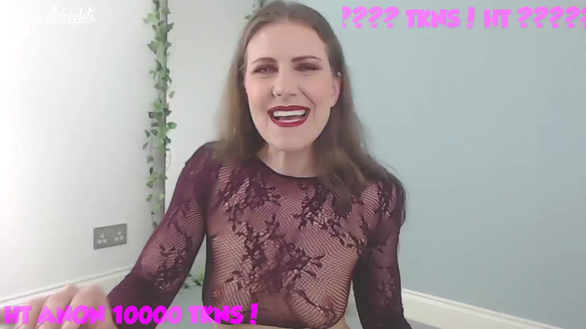 Gallery image thumbnail from Helen_Heights's myfreecams stream on, 06/22/2024, 20:18 image 12 of 20