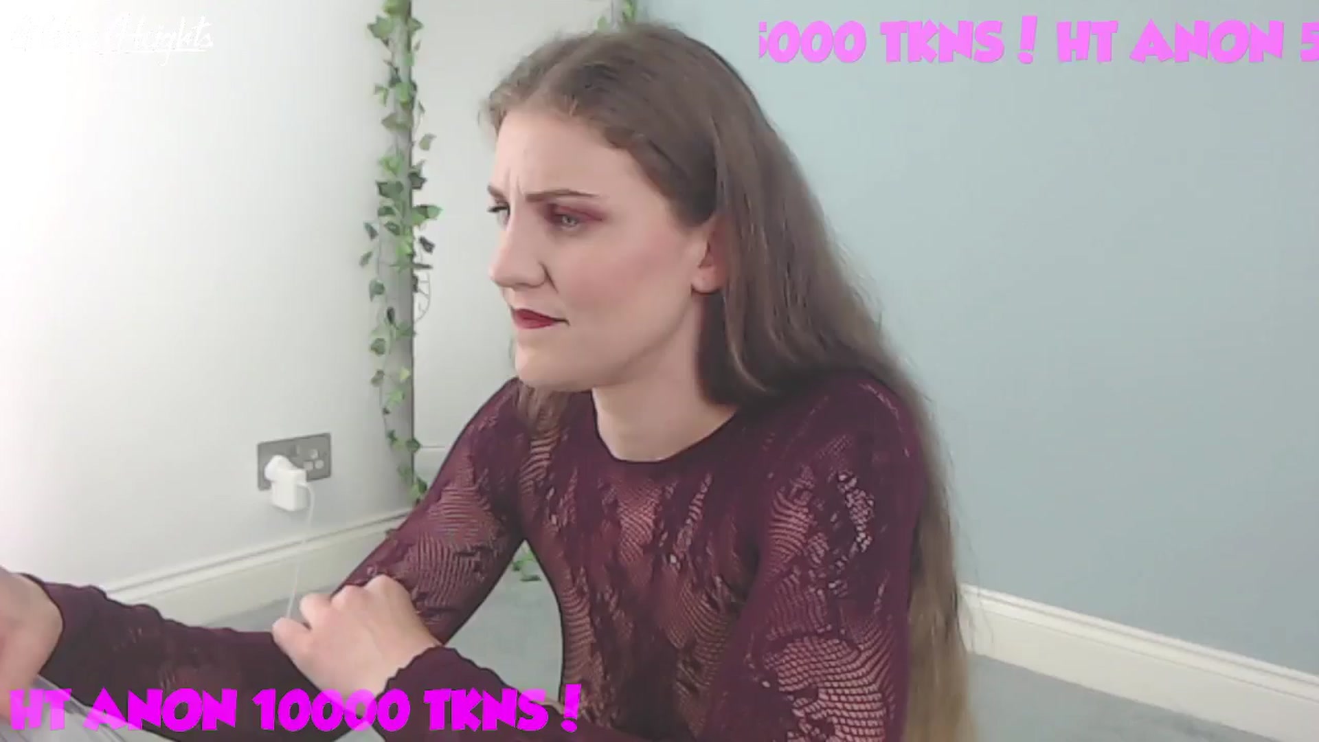 Gallery image thumbnail from Helen_Heights's myfreecams stream on, 06/23/2024, 24:05 image 19 of 20