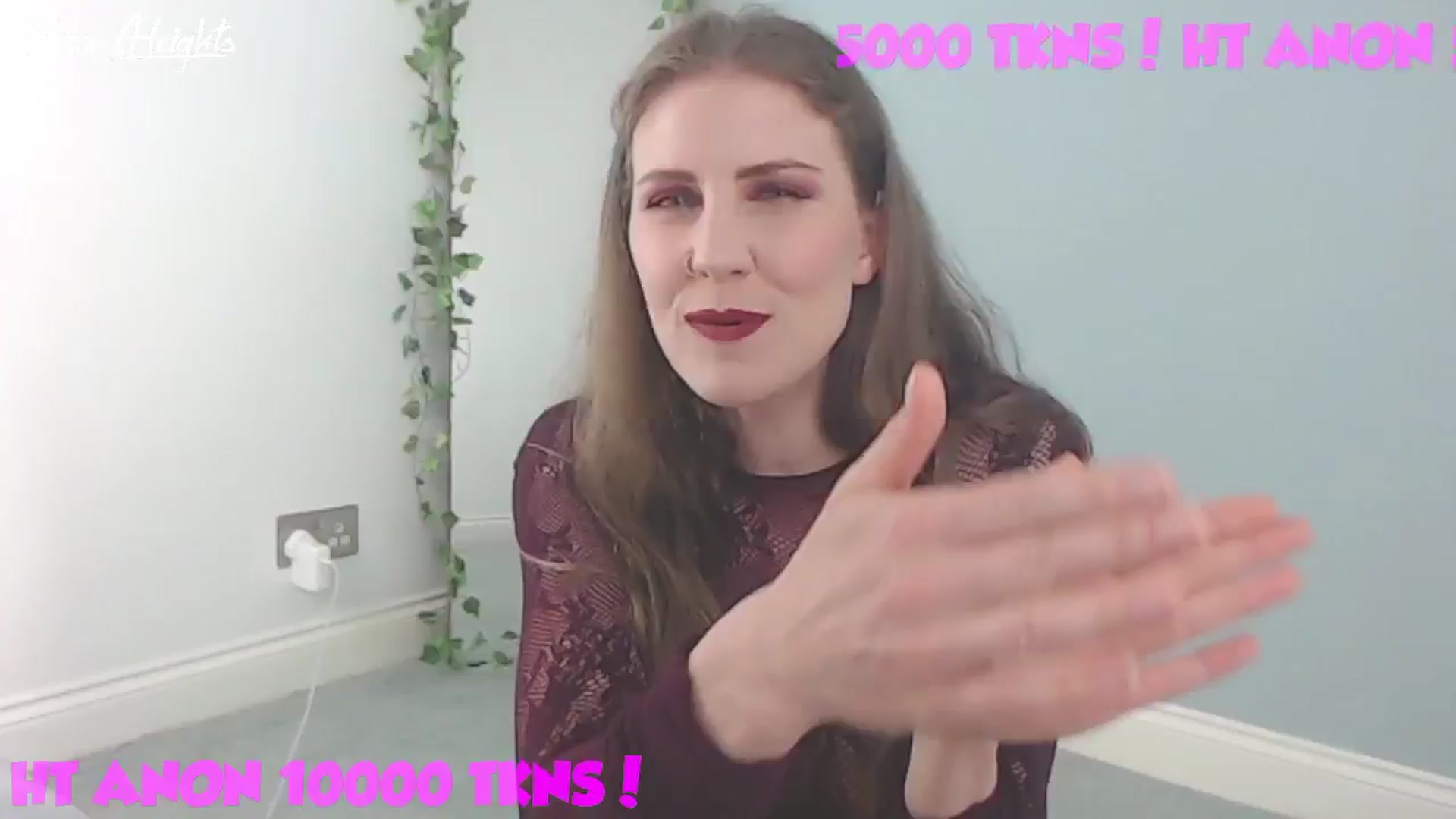 Gallery image thumbnail from Helen_Heights's myfreecams stream on, 06/23/2024, 24:05 image 17 of 20