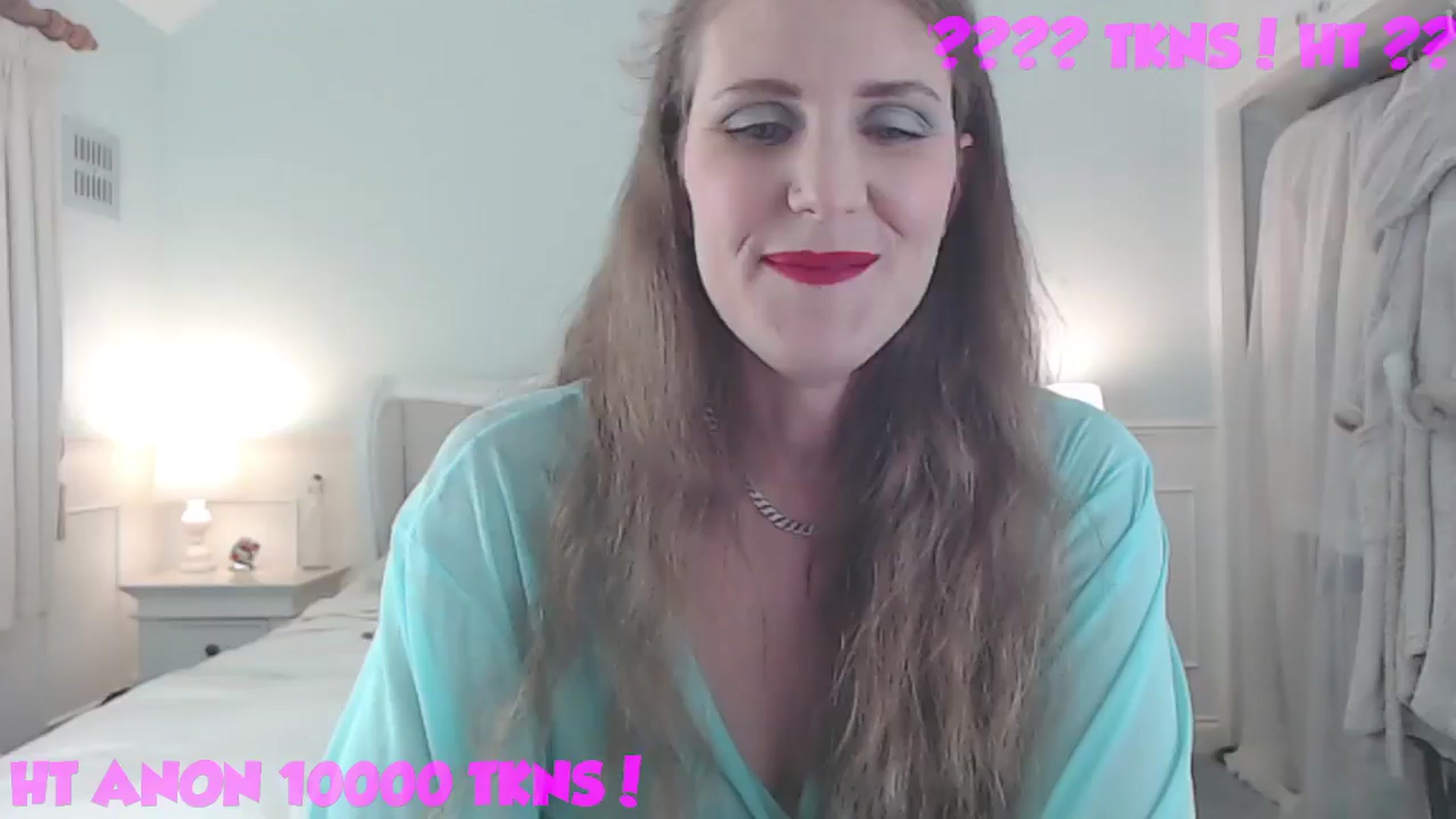 Gallery image thumbnail from Helen_Heights's myfreecams stream on, 09/21/2024, 20:15 image 4 of 20