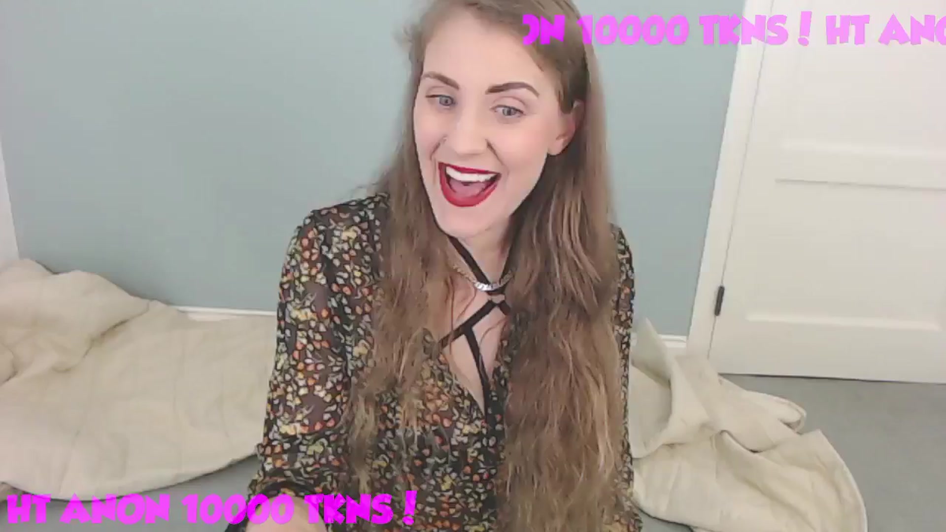Gallery image thumbnail from Helen_Heights's myfreecams stream on, 10/05/2024, 23:51 image 6 of 20