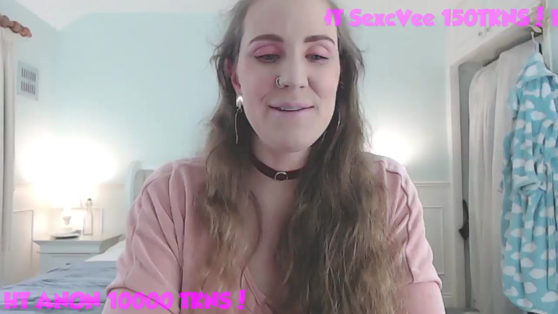 Gallery image thumbnail from Helen_Heights's myfreecams stream on, 12/22/2024, 24:48 image 5 of 20