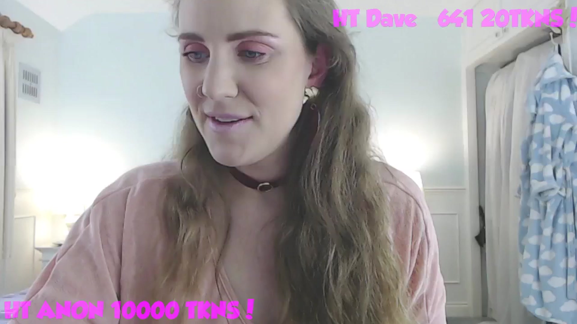 Gallery image thumbnail from Helen_Heights's myfreecams stream on, 12/22/2024, 24:48 image 3 of 20
