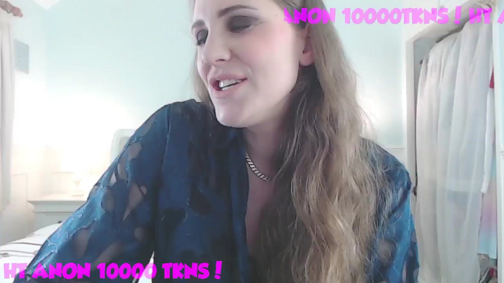 Gallery image thumbnail from Helen_Heights's myfreecams stream on, 01/05/2025, 24:08 image 2 of 20
