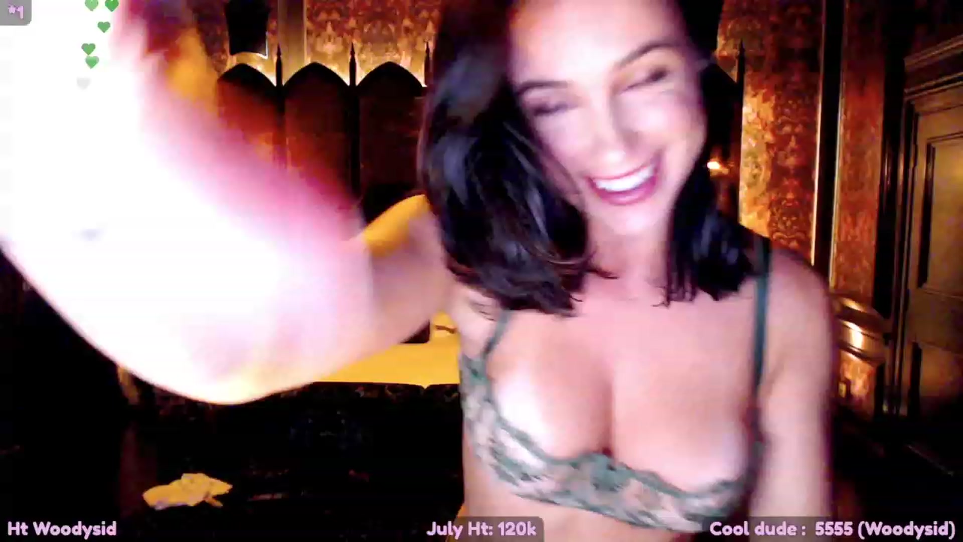 Gallery image thumbnail from Helen__'s myfreecams stream on, 07/22/2023, 24:26 image 4 of 20