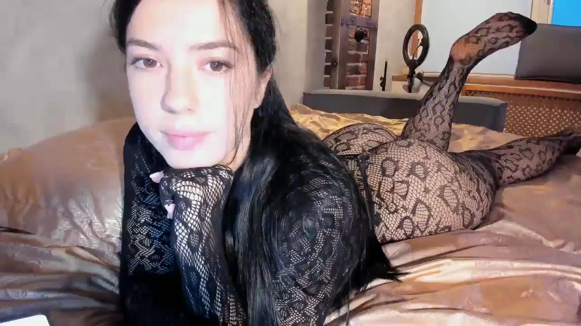 Gallery image thumbnail from HelenaPretty1's myfreecams stream on, 09/01/2024, 14:53 image 3 of 20