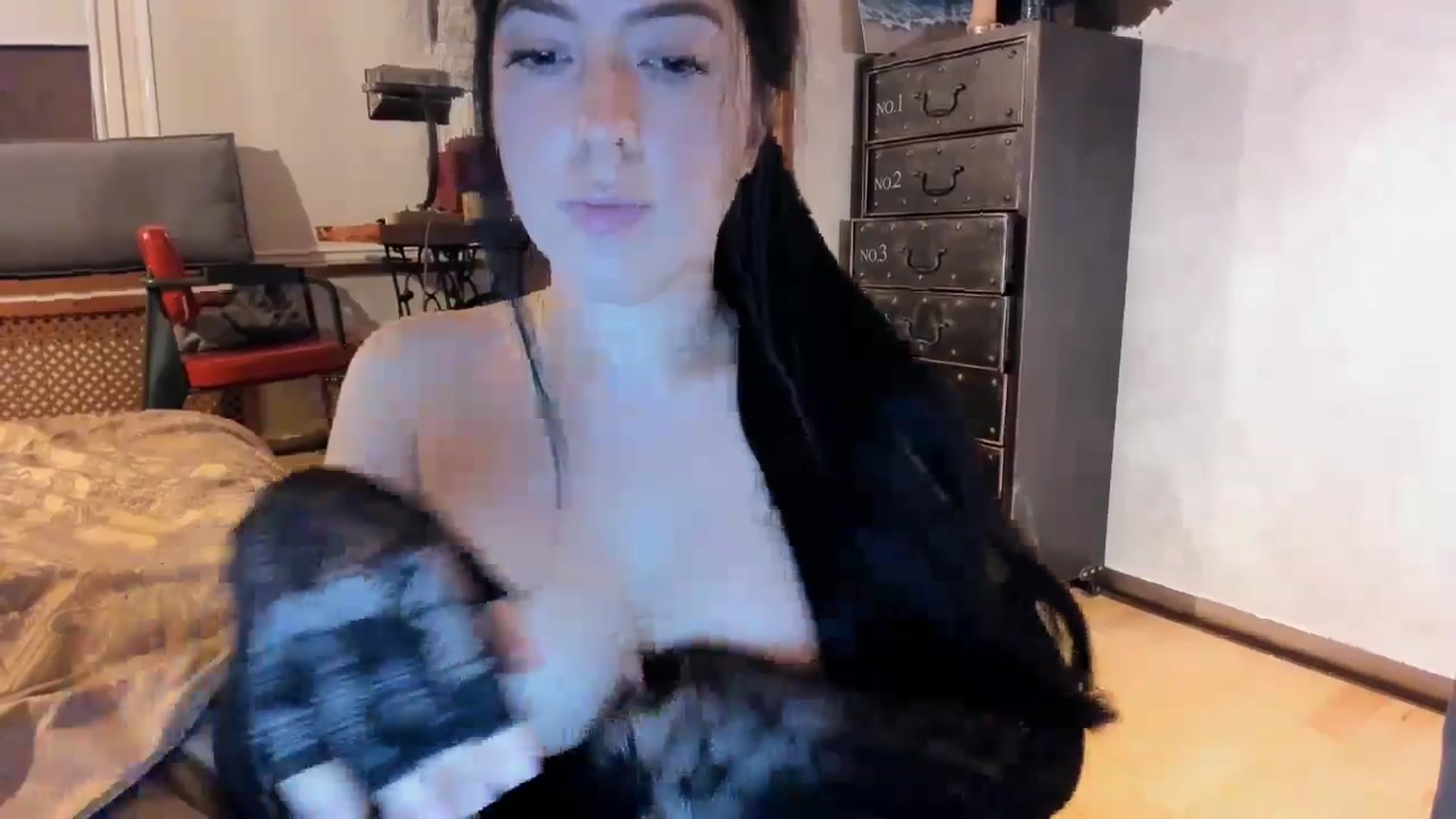 Gallery image thumbnail from HelenaPretty1's myfreecams stream on, 09/01/2024, 15:27 image 5 of 20