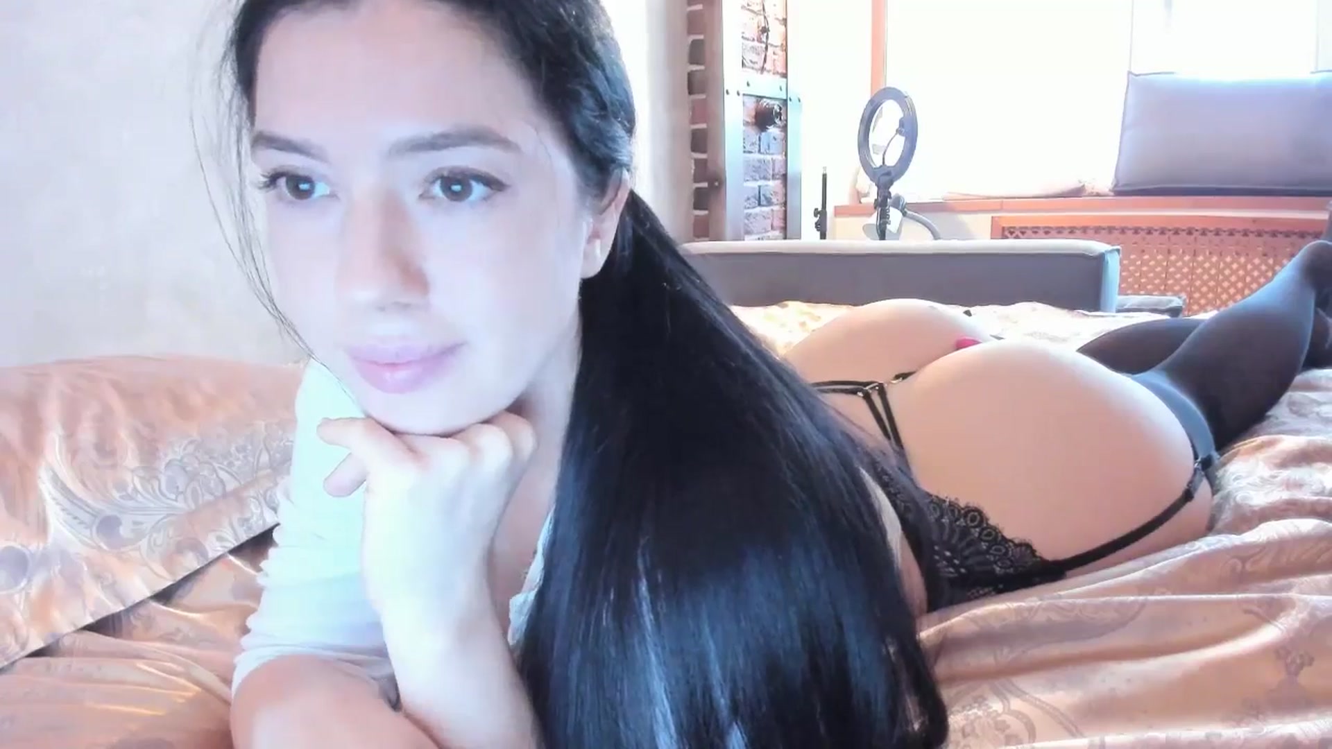 Gallery image thumbnail from HelenaPretty1's myfreecams stream on, 09/03/2024, 12:59 image 17 of 20