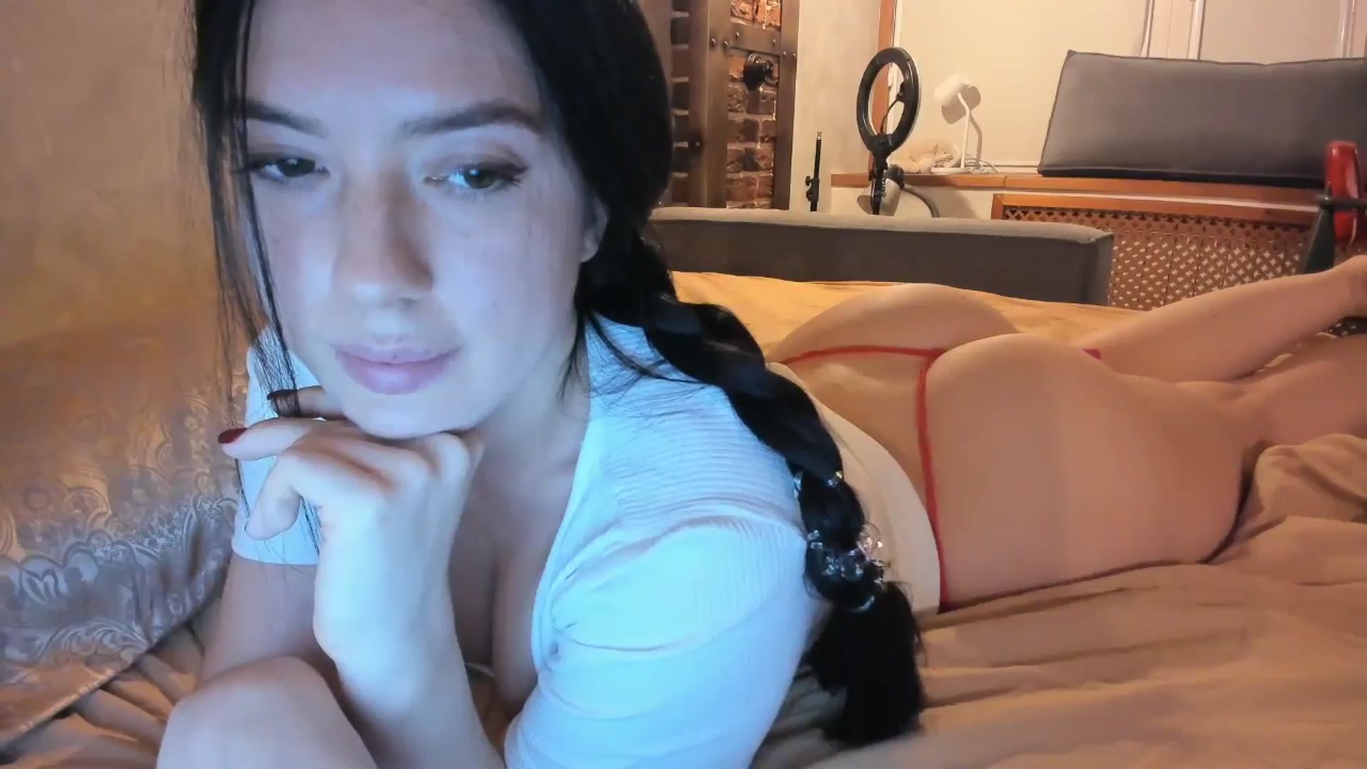 Gallery image thumbnail from HelenaPretty1's myfreecams stream on, 09/14/2024, 15:49 image 3 of 20