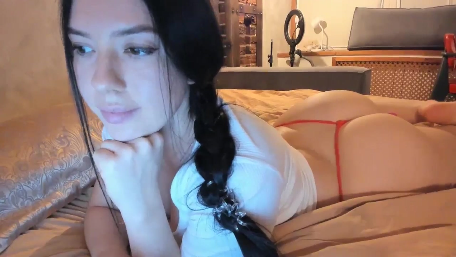 Gallery image thumbnail from HelenaPretty1's myfreecams stream on, 09/14/2024, 15:49 image 14 of 20