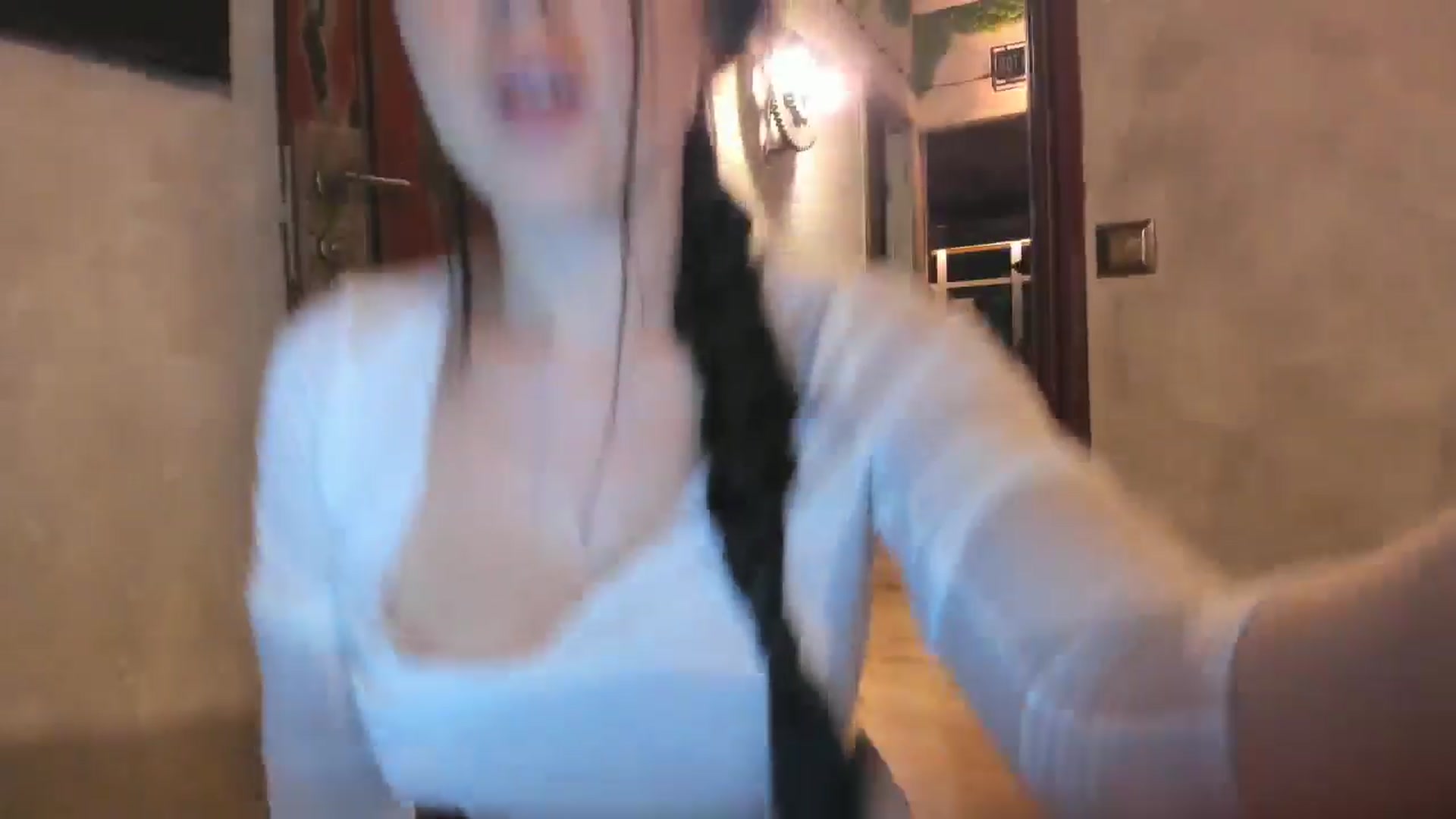 Gallery image thumbnail from HelenaPretty1's myfreecams stream on, 10/28/2024, 15:26 image 12 of 20