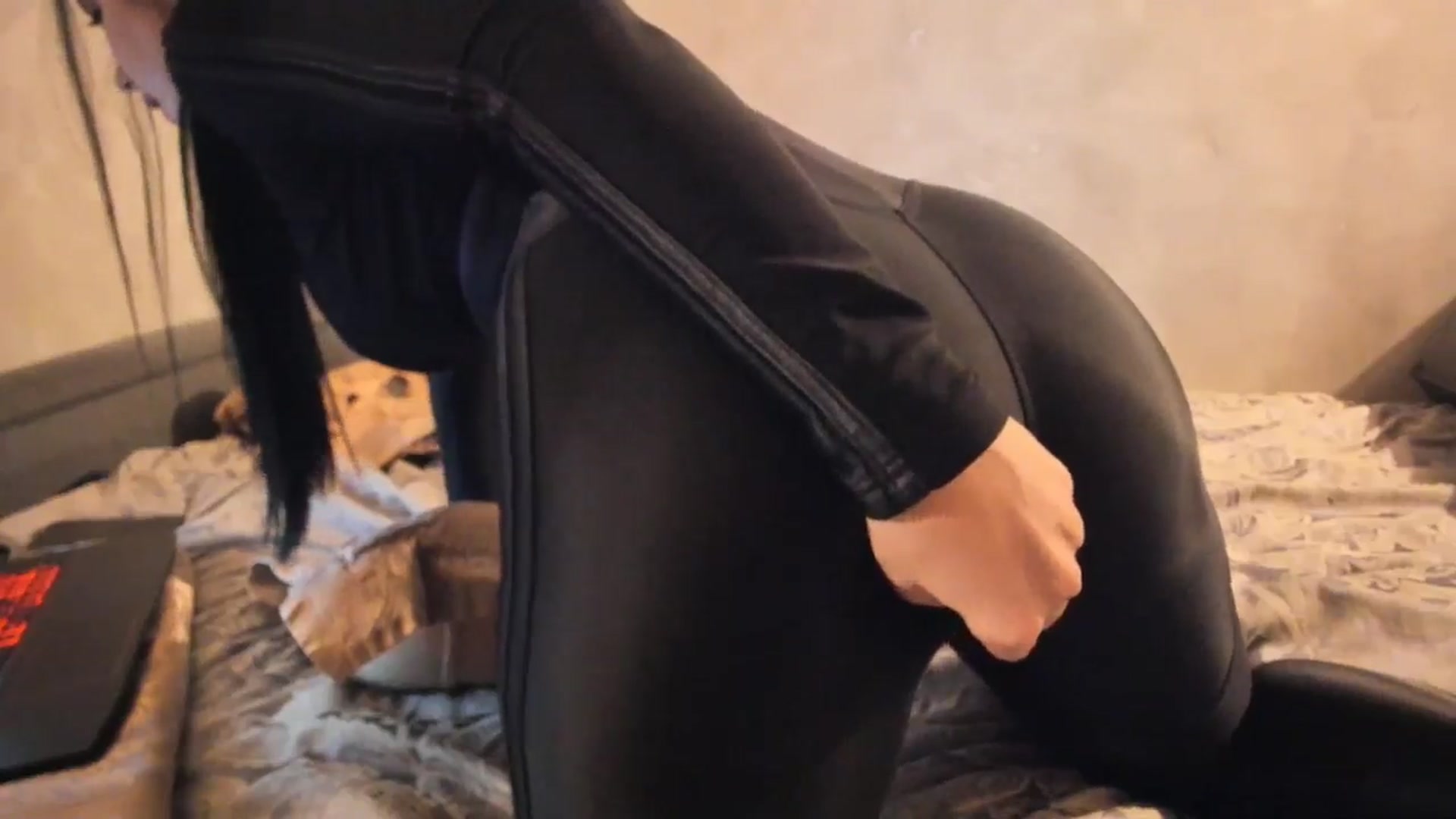 Gallery image thumbnail from HelenaPretty1's myfreecams stream on, 12/18/2024, 21:03 image 14 of 20