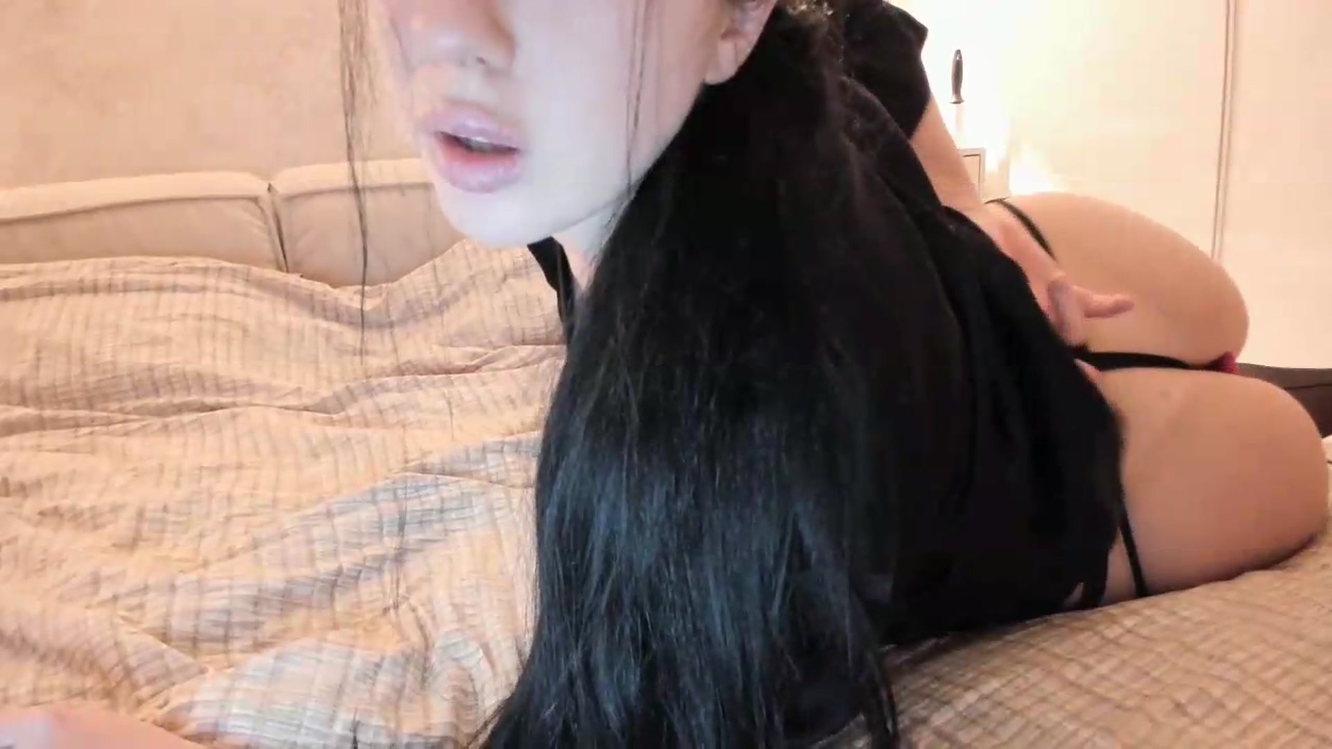 Gallery image thumbnail from HelenaPretty1's myfreecams stream on, 05/28/2026, 18:34 image 6 of 20