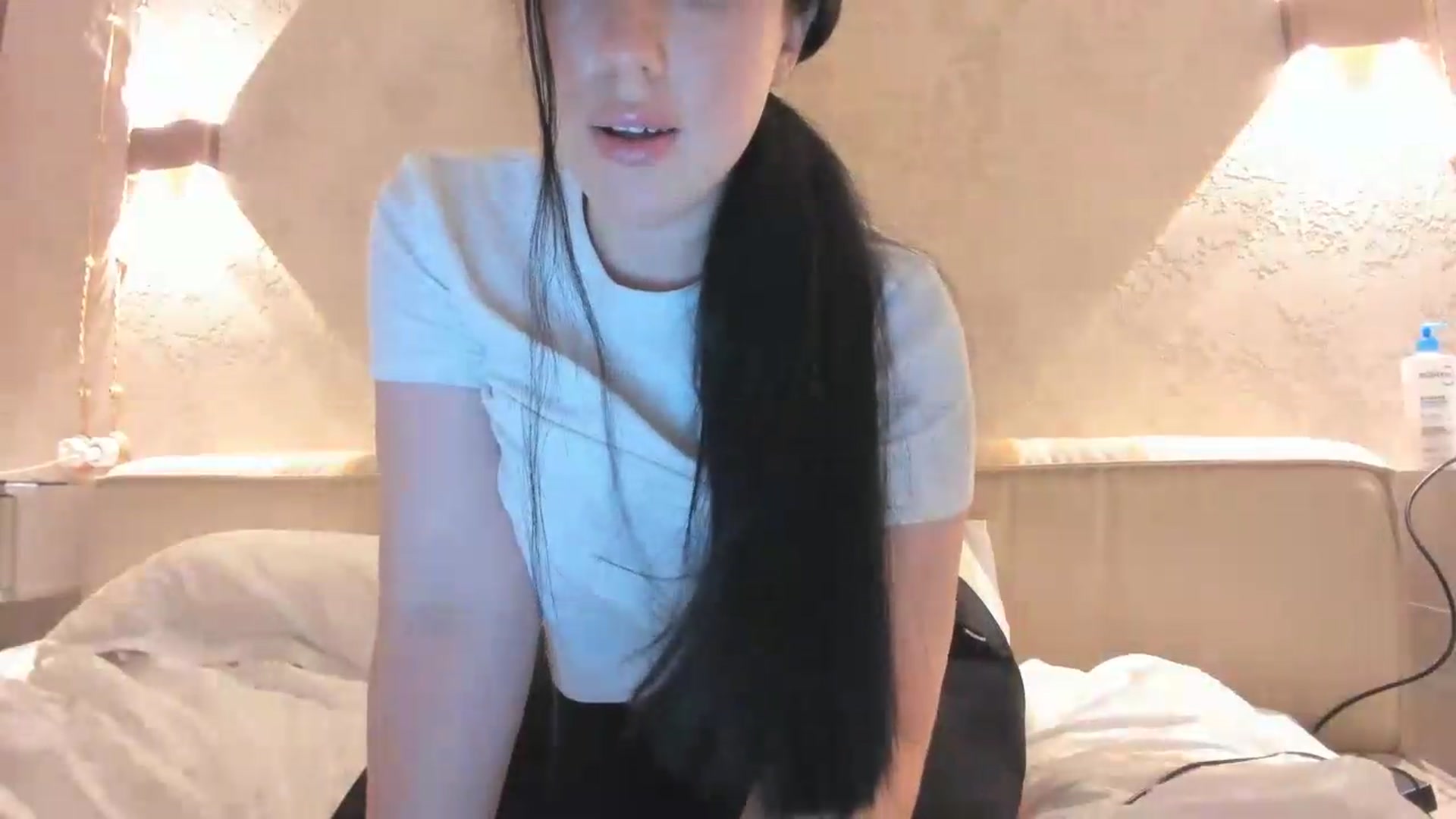 Gallery image thumbnail from HelenaPretty1's myfreecams stream on, 07/08/2026, 19:24 image 6 of 20