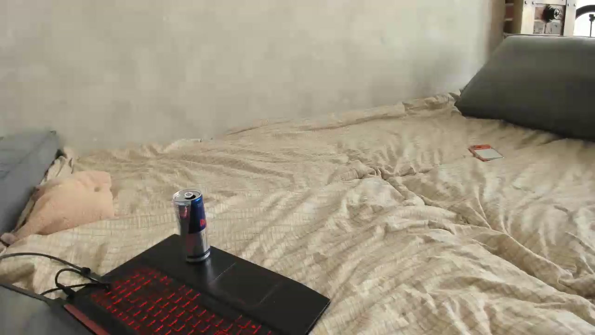 Gallery image thumbnail from HelenaPretty1's myfreecams stream on, 08/15/2026, 12:18 image 11 of 20