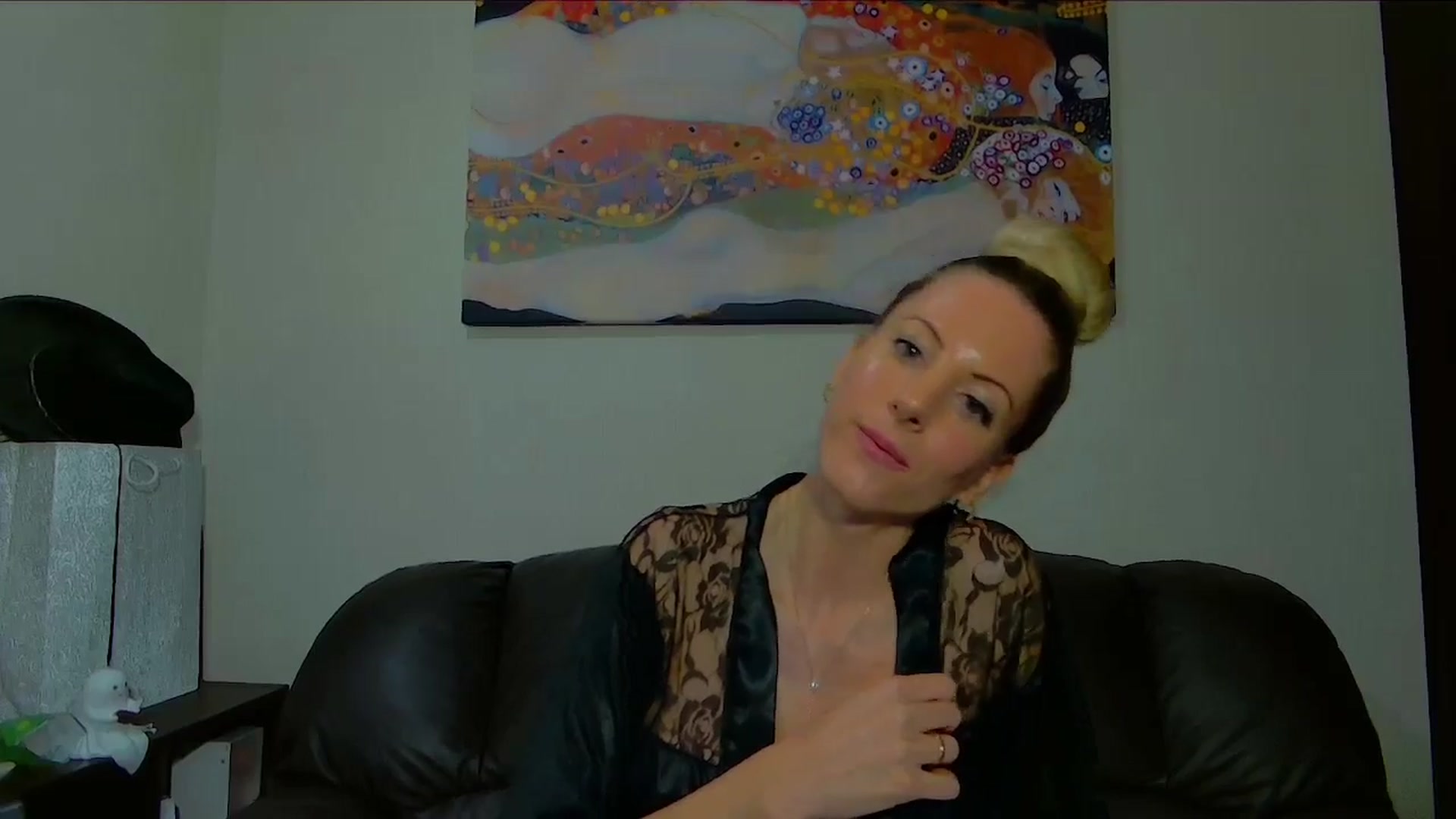Gallery image thumbnail from Helena_'s myfreecams stream on, 01/16/2026, 20:55 image 5 of 20