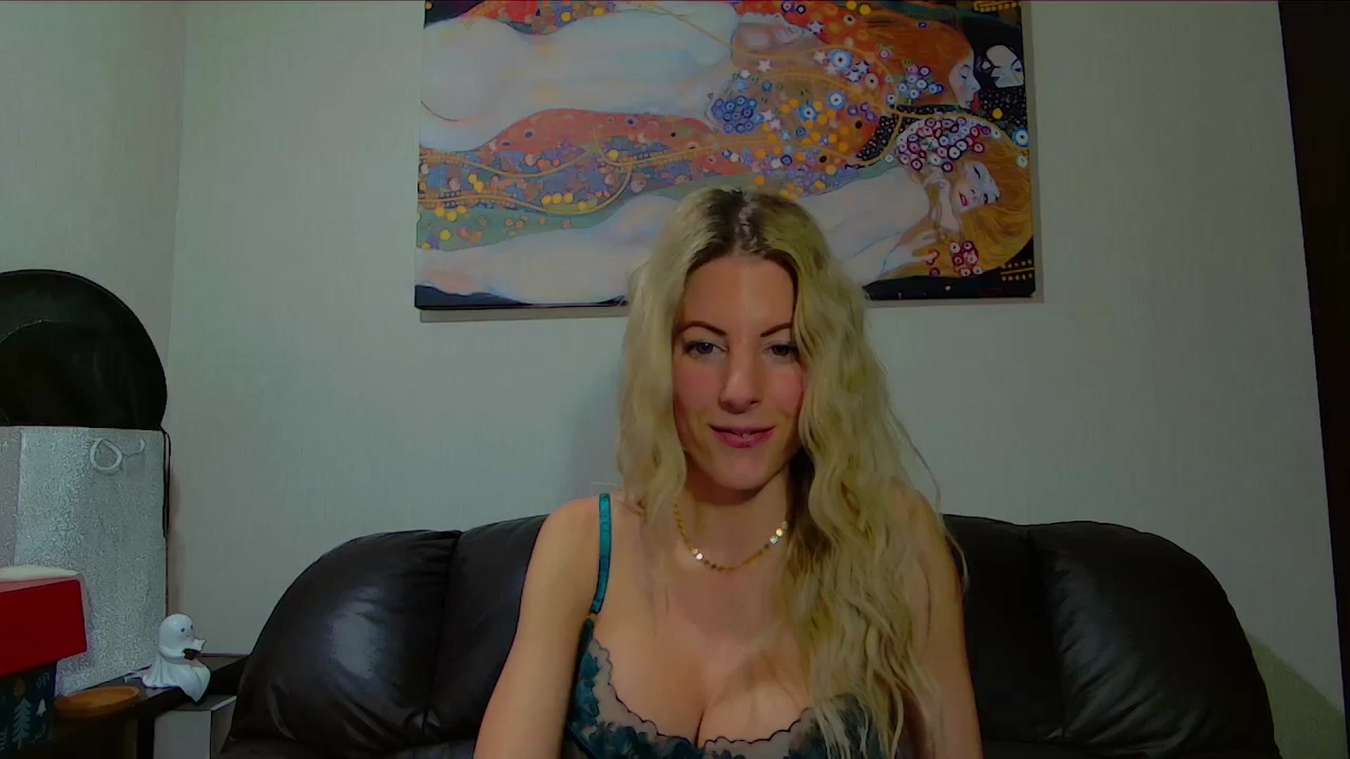 Gallery image thumbnail from Helena_'s myfreecams stream on, 01/28/2026, 09:36 image 7 of 20