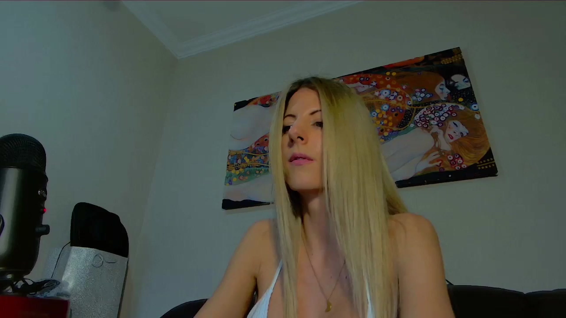 Gallery image thumbnail from Helena_'s myfreecams stream on, 02/10/2026, 09:37 image 20 of 20