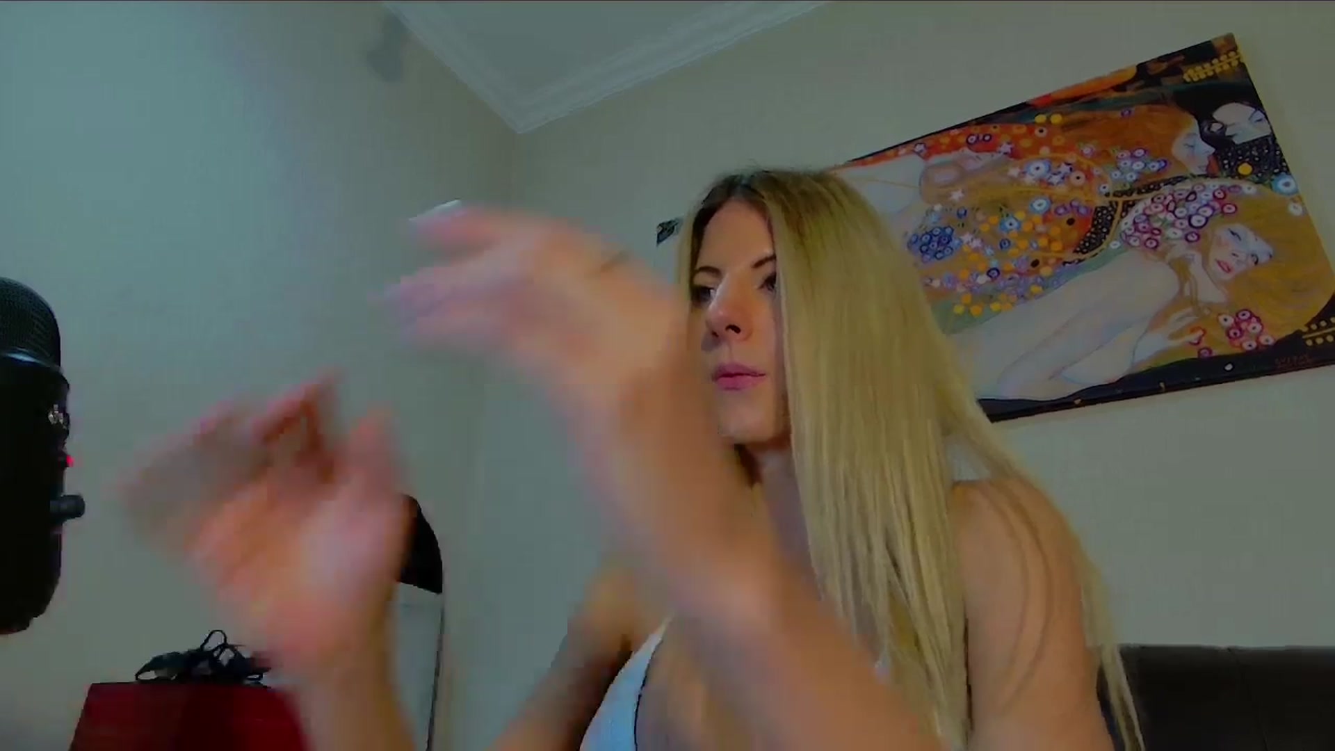 Gallery image thumbnail from Helena_'s myfreecams stream on, 02/10/2026, 12:55 image 5 of 20