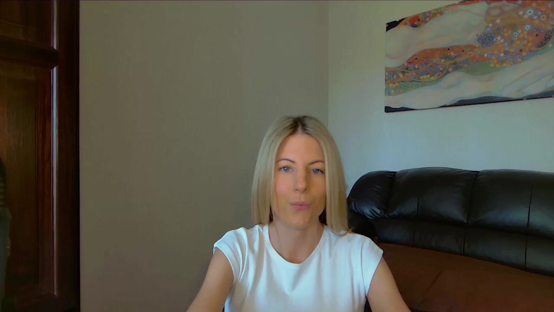 Gallery image thumbnail from Helena_'s myfreecams stream on, 04/06/2026, 17:03 image 1 of 20