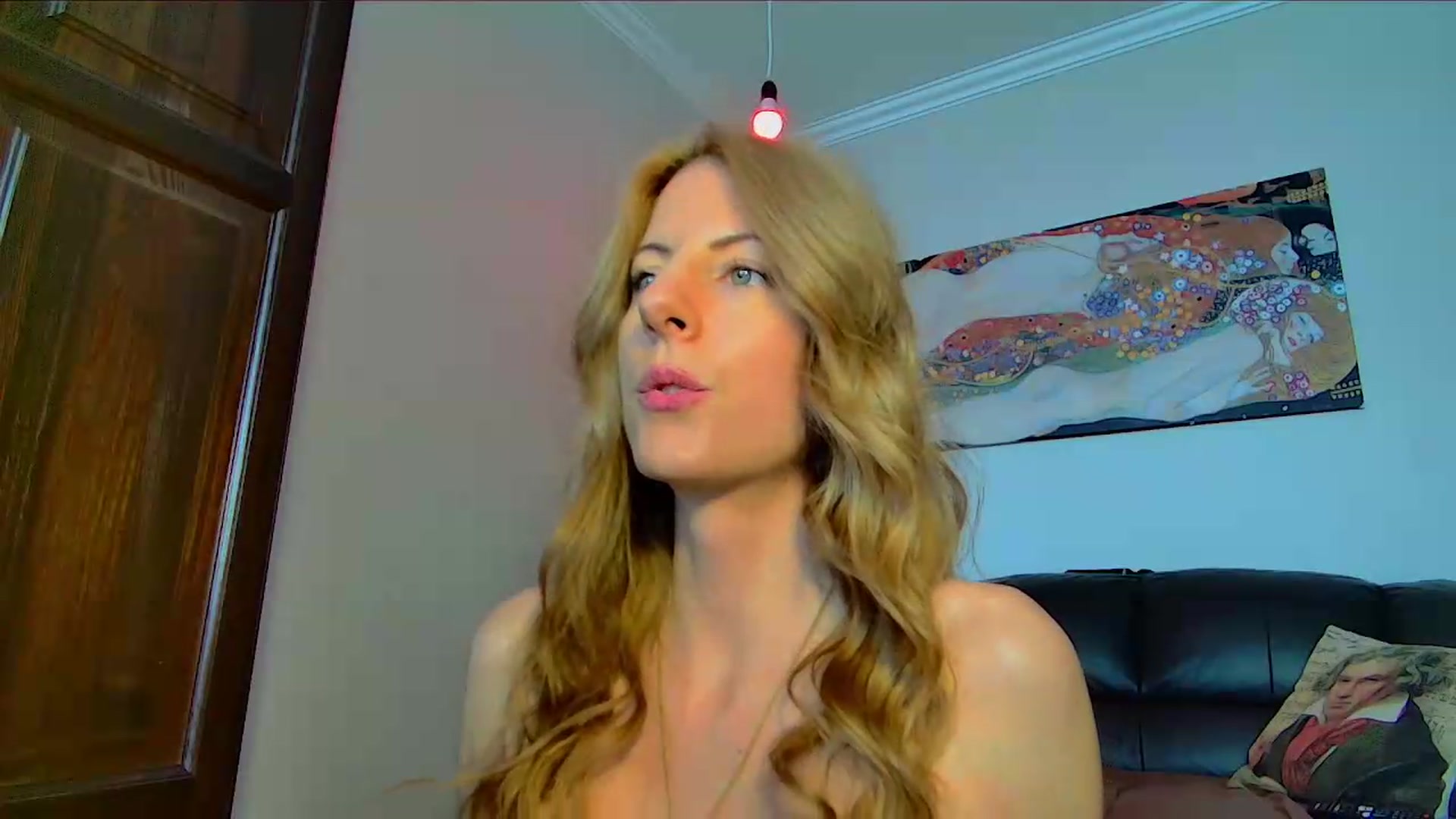 Gallery image thumbnail from Helena_'s myfreecams stream on, 07/11/2026, 13:59 image 13 of 20
