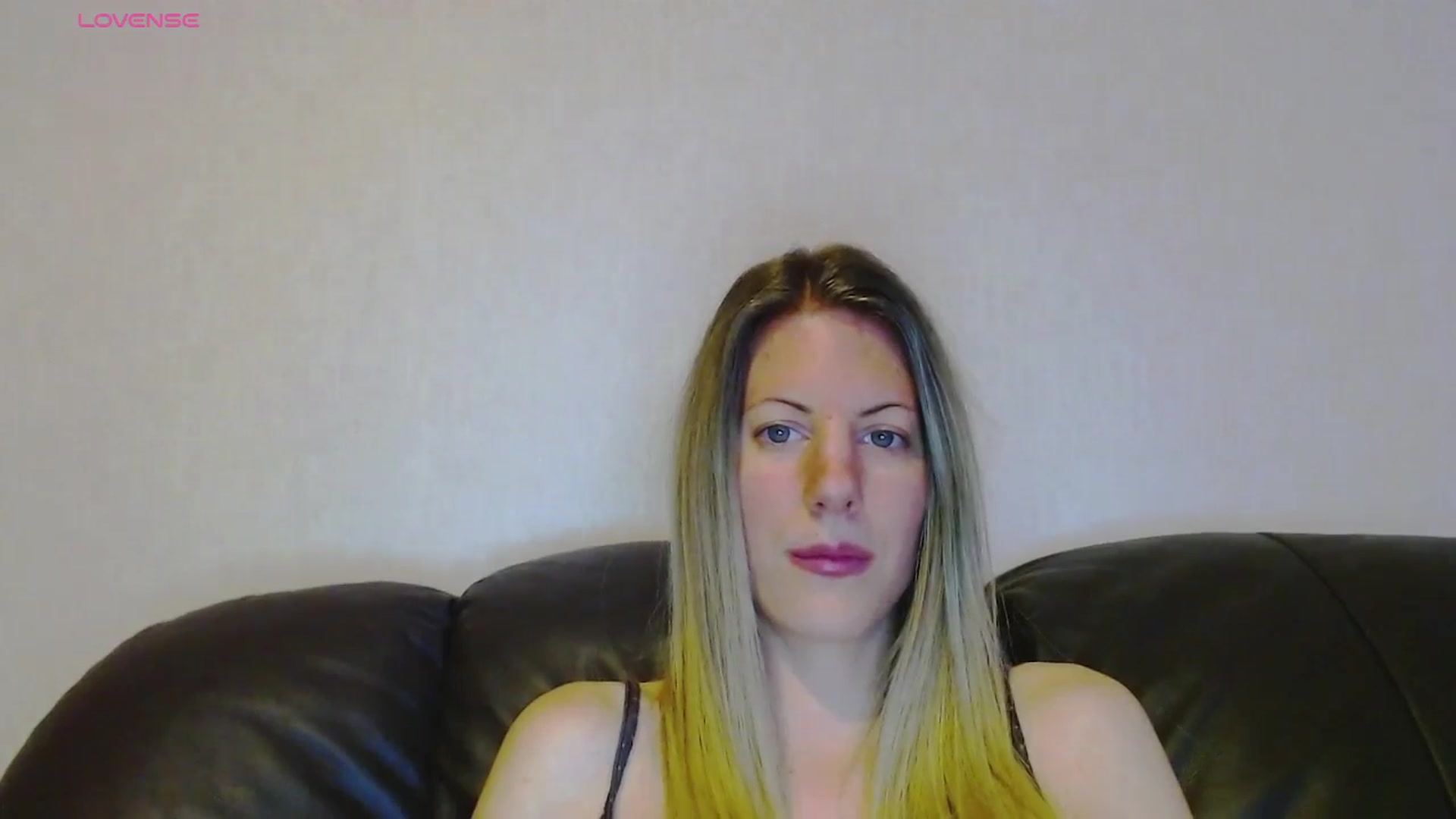 Gallery image thumbnail from Helenadoll's myfreecams stream on, 10/10/2024, 15:58 image 4 of 20