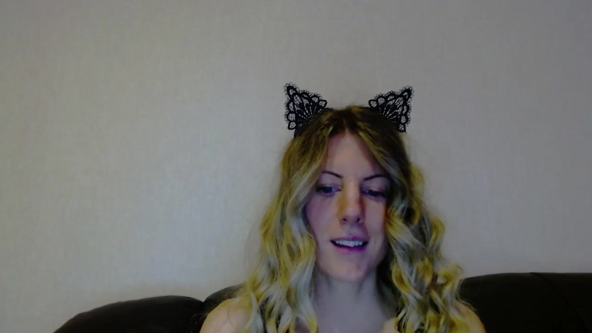 Gallery image thumbnail from Helenadoll's myfreecams stream on, 10/13/2024, 18:47 image 7 of 20