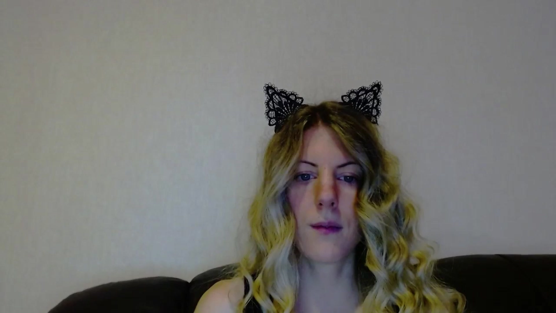 Gallery image thumbnail from Helenadoll's myfreecams stream on, 10/13/2024, 18:47 image 8 of 20