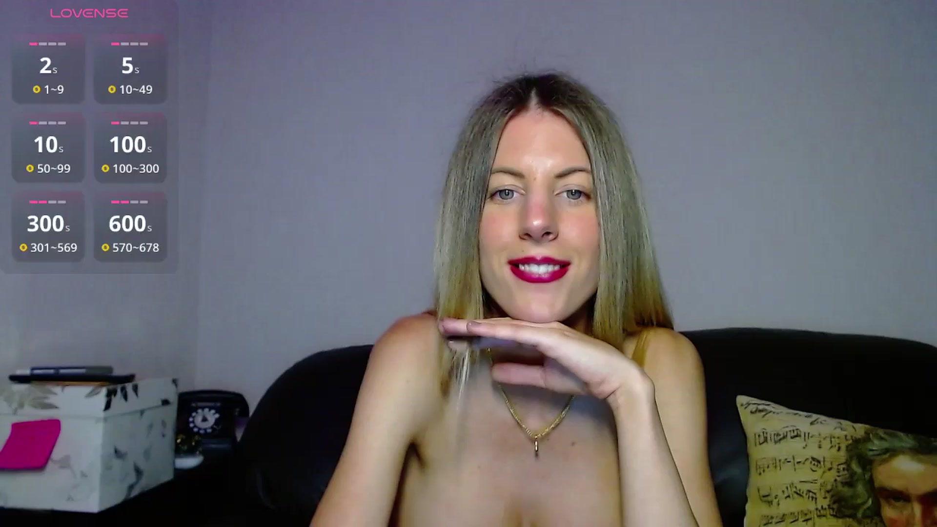 Gallery image thumbnail from Helenadoll's myfreecams stream on, 12/08/2024, 22:14 image 2 of 20