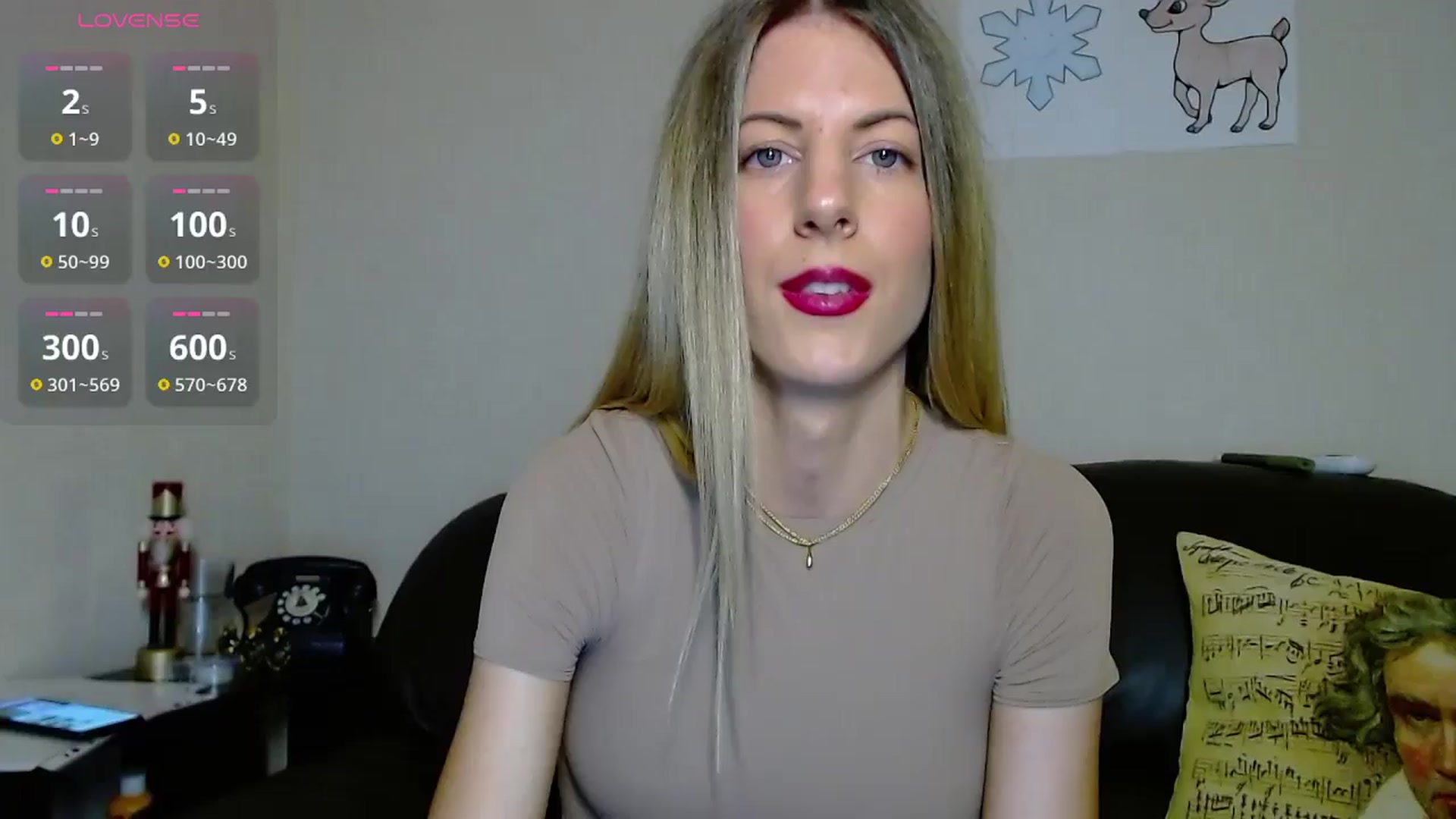 Gallery image thumbnail from Helenadoll's myfreecams stream on, 12/13/2024, 21:08 image 10 of 20