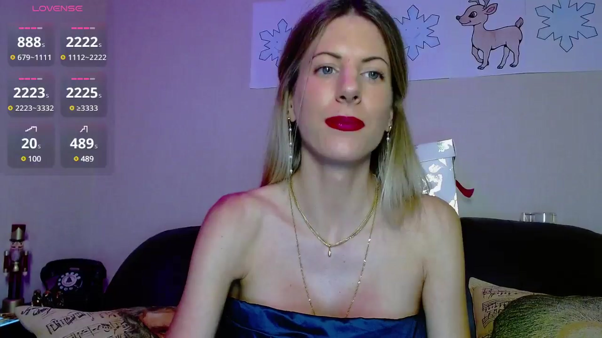 Gallery image thumbnail from Helenadoll's myfreecams stream on, 12/25/2024, 21:45 image 13 of 20